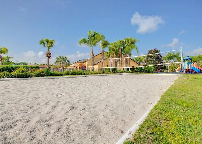8960 Cat Palm Road