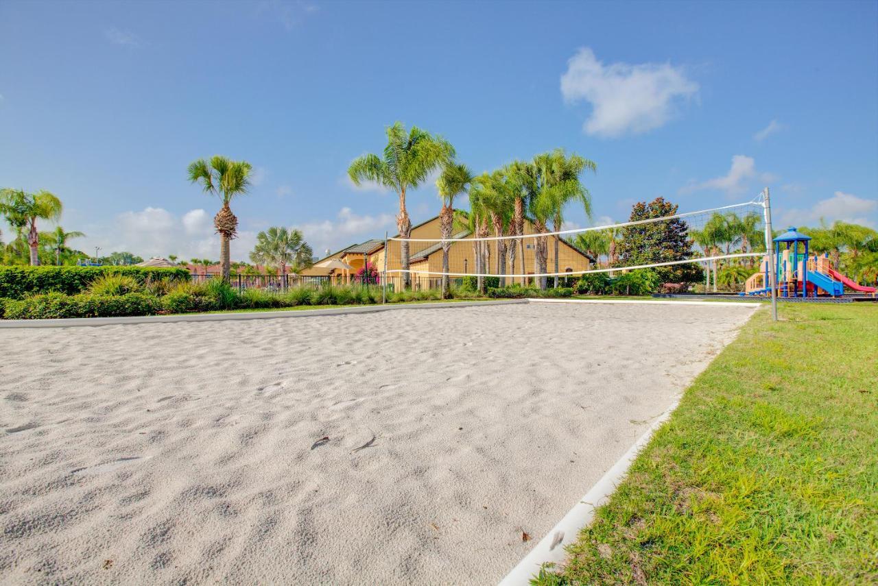 8960 Cat Palm Road Holiday home *